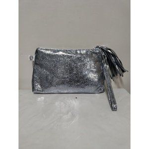 NWT Koala Kanvas Womens Silver Metallic Faux Leather Clutch Bag Wristlet Ziptop